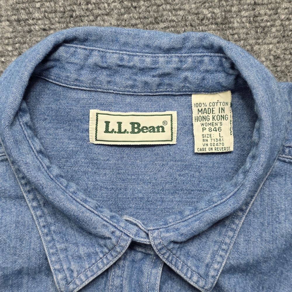 LL Bean Women's Large Denim Button Down Shirt Blue Cotton Long Sleeve P846 - Picture 4 of 11